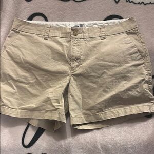 Old Navy Tan Bermudas with Clean Design